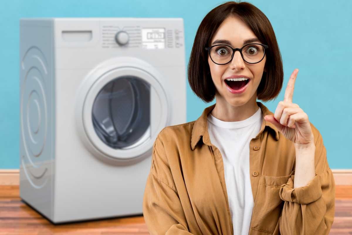 donna con idea e lavatrice