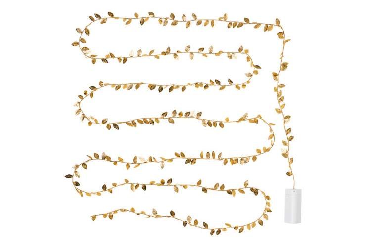 luci natalziie a forma di foglia