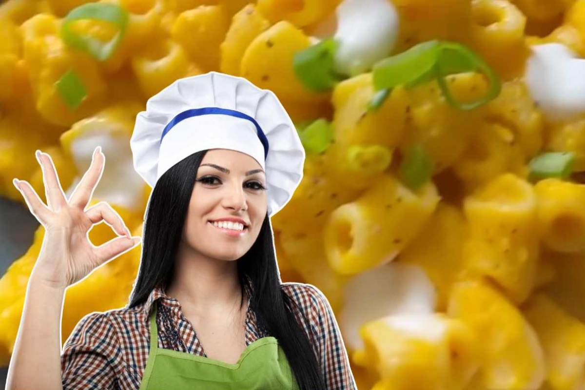 donna che fa ok e pasta