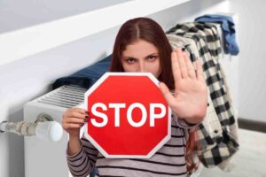 Vestiti sul termosifone